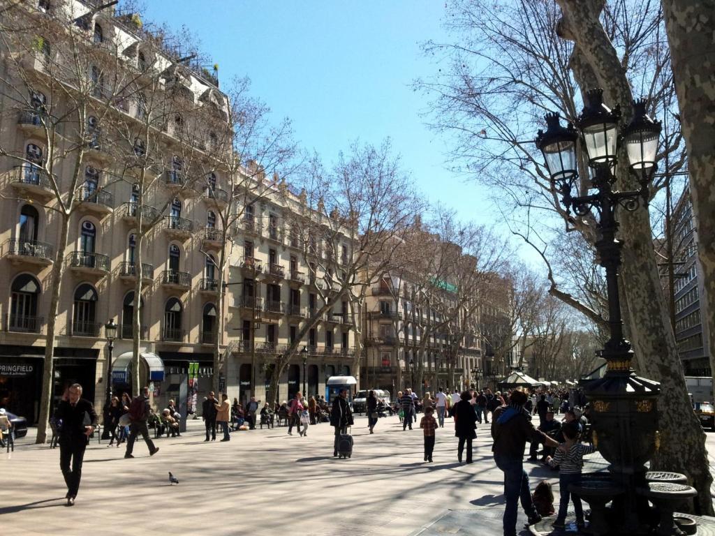 Hotel Toledano Ramblas Barcelona Exteriör bild